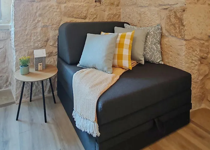 Studio Apartment Maria
